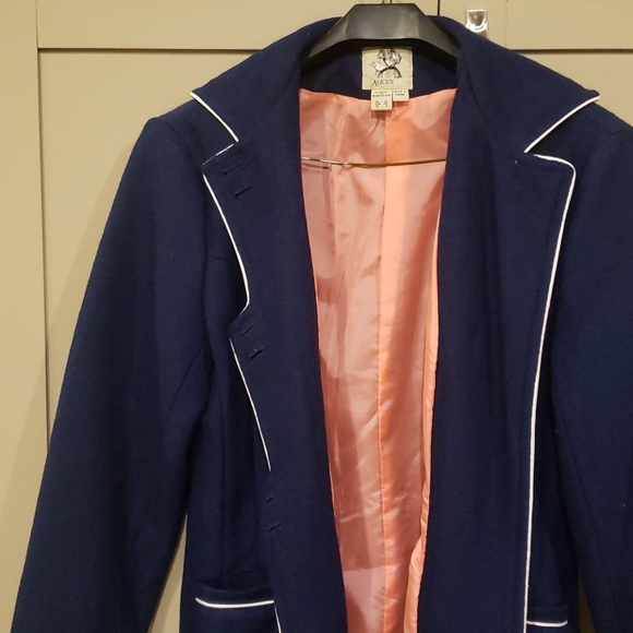 Navy wool blend coat. Size 8 - Picture 8 of 9